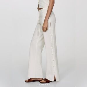 Mango wide leg trousers with buttons. Washed but never been worn. Cotton/linen